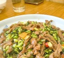 Green Snow Cabbage Beef Strips