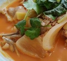 Sichuan-style Frog with Young Ginger and Bell Pepper