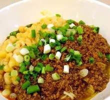 Dry Tossed Beef and Pea Noodles