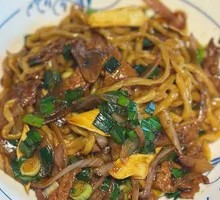 Vegetable and Pork Noodles