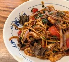 Shrimp and Eel Noodles
