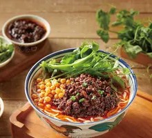 Old-Style Meat Sauce Rice Noodles