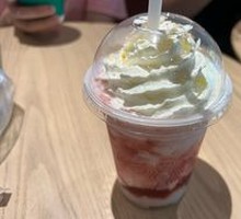 Red颜 Strawberry Coconut Star Ice Drink