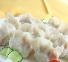 Chinese cabbage and pork dumplings