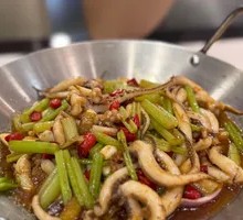 Spicy Squid Tentacles in Dry Pot