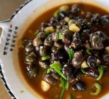 Sauce Stir-Fried Snails