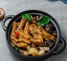 Duck Feet Stew