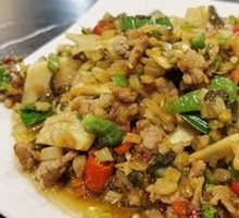 Two Winters Stir-Fried with Pork Slices