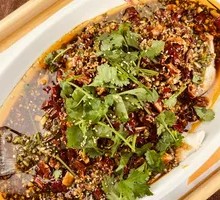 Xuzhou-style Garlic Stir-fried Fish