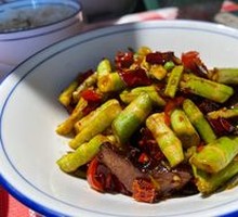 Stir-Fried Tender Bamboo Shoots with Preserved Meat