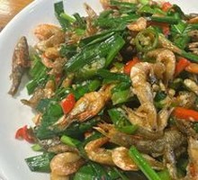 Stir-Fried Small Fish and Shrimp