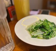 Stir-Fried Fresh Seasonal Vegetables