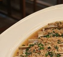 Stir-Fried Bamboo Clams with Garlic