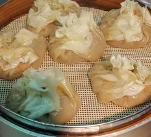 Paper-Wrapped Beef Shaomai