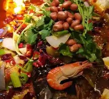 Charcoal-Grilled Kaihua Clear Water Grass Carp