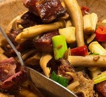 Earthen Pot Hunan Preserved Pork Rib