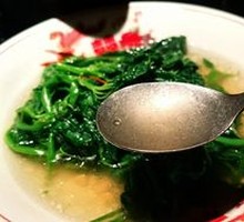 Chicken Soup with Tender Mulberry Leaves
