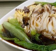 Beef and Egg Rice Noodle Roll