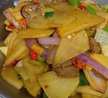 Spicy Potatoes in Dry Pot