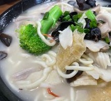 Three Delicacies Noodles