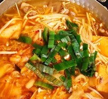 Kimchi Beef Tofu Hot Pot