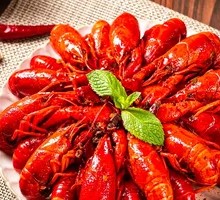 Large Spicy Crawfish with Thirteen Herbs