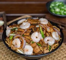 Shrimp and Eel Stir-fry with Noodles