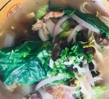 Fried Fish and Beef Noodles