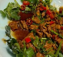 Cilantro Stir-Fried Beef