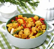 Stir-Fried Pork Shreds with Fried Tofu Pockets
