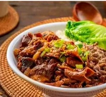 Chaozhou Fresh Beef and Ox Tail Rice