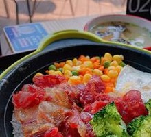 Cantonese腊味煲仔饭