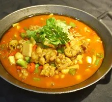 Stir-Fried Bullfrog in Iron Pot