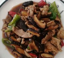 Shiitake Mushroom and Pork Noodles