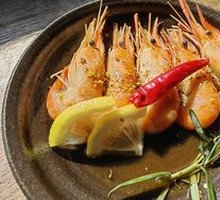 Osmanthus-Infused Boiled Shrimp