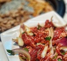 Hand-Cut Fresh Beef