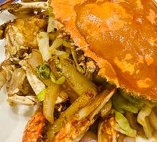 Wild Swimming Crab Stir-Fried with Rice Noodles