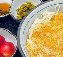 Crab and Shrimp Noodles