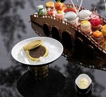 Double Bridge Elegance Caviar Afternoon Tea