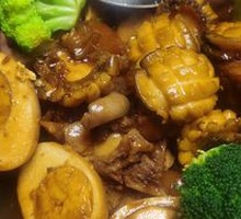 Pork Trotter with Abalone