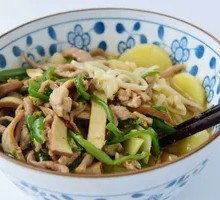 Fried Tofu and Pork Noodles