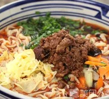 Qishan Sautéed Pork Noodles