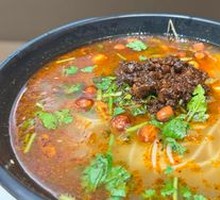 Fried Sauce Rice Noodles