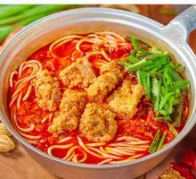 Spicy Pepper Pork Noodles