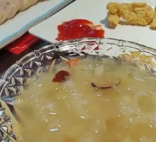 Tapioca Pear Soup with Lotus Seeds