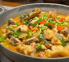 Earthen-Burned Fish Hooks