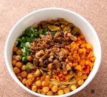 Shredded Pork Noodles