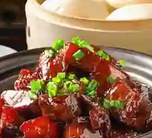 Braised Pork Belly with Rice Wine Steamed Bun