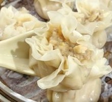 Fresh Pork and Bamboo Shoot Dumplings