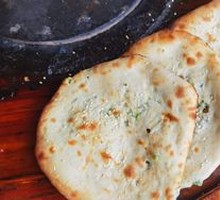Scallion Oil Pork Flatbread